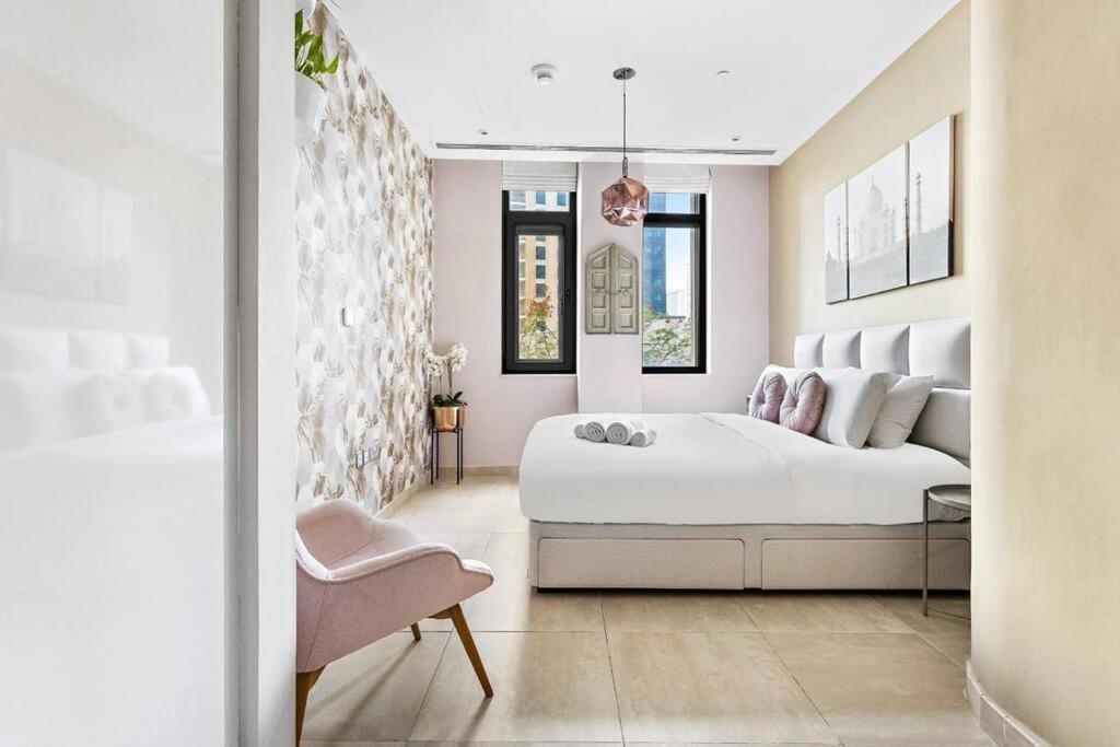 Apartment Koyo In The Heart Of Jbr Beach - 3Bdr Dubai Exteriör bild