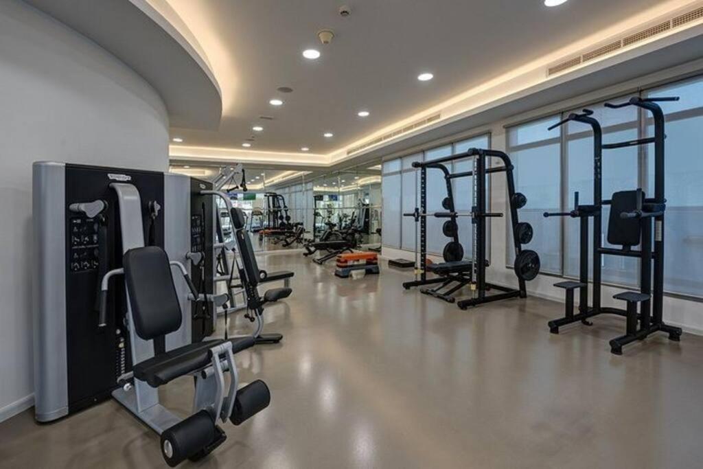 Apartment Koyo In The Heart Of Jbr Beach - 3Bdr Dubai Exteriör bild