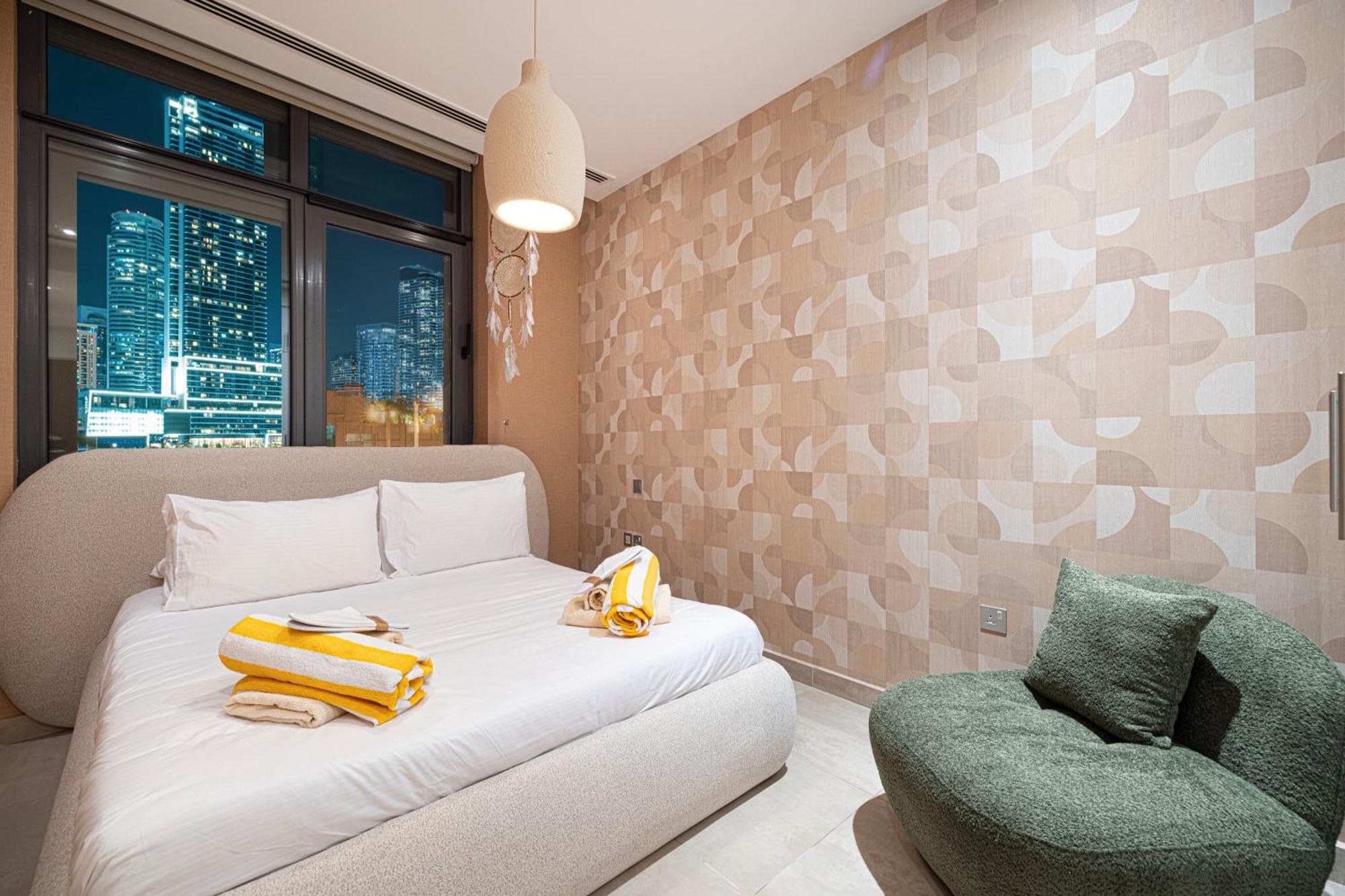 Apartment Koyo In The Heart Of Jbr Beach - 3Bdr Dubai Exteriör bild