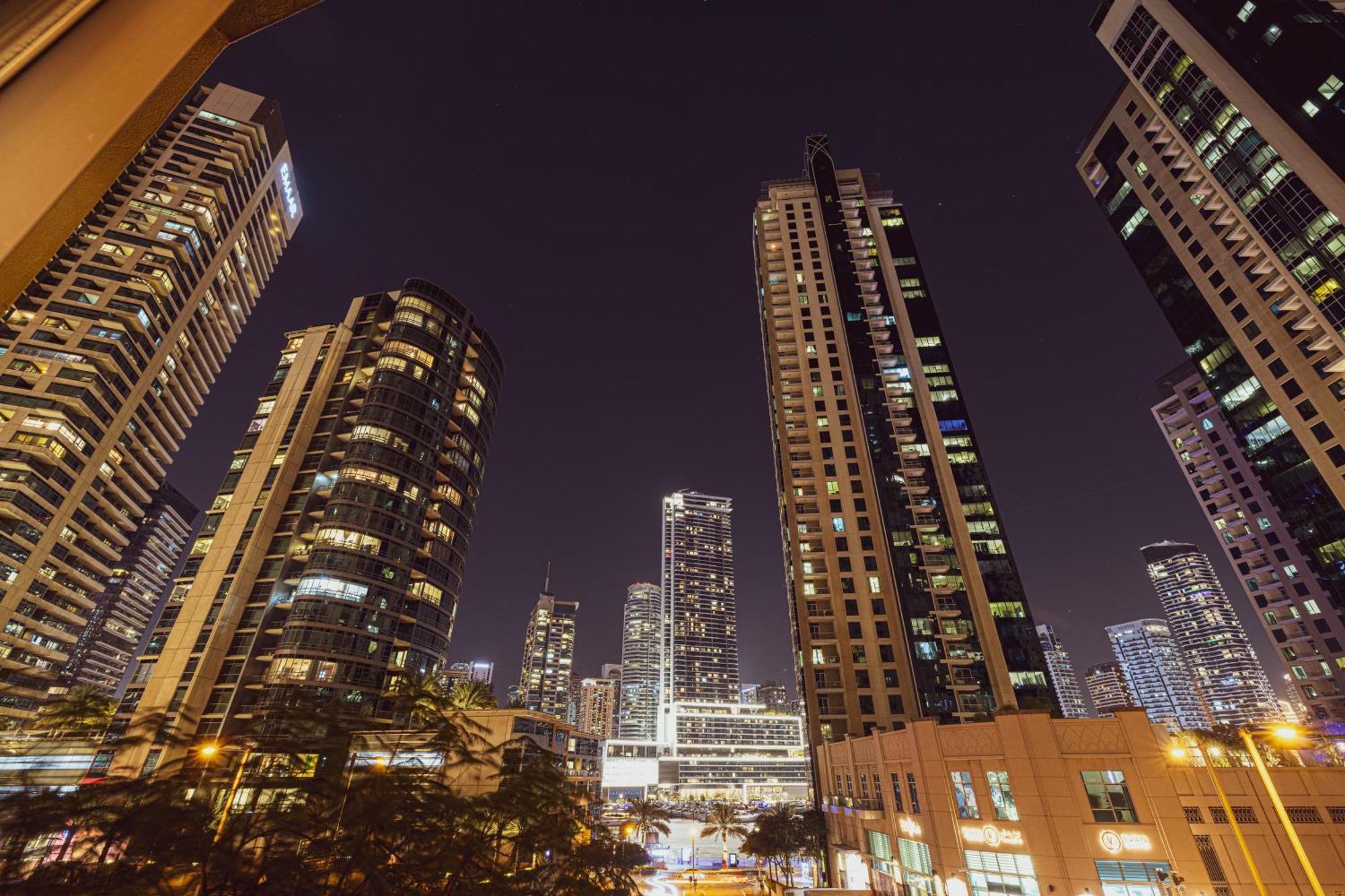 Apartment Koyo In The Heart Of Jbr Beach - 3Bdr Dubai Exteriör bild