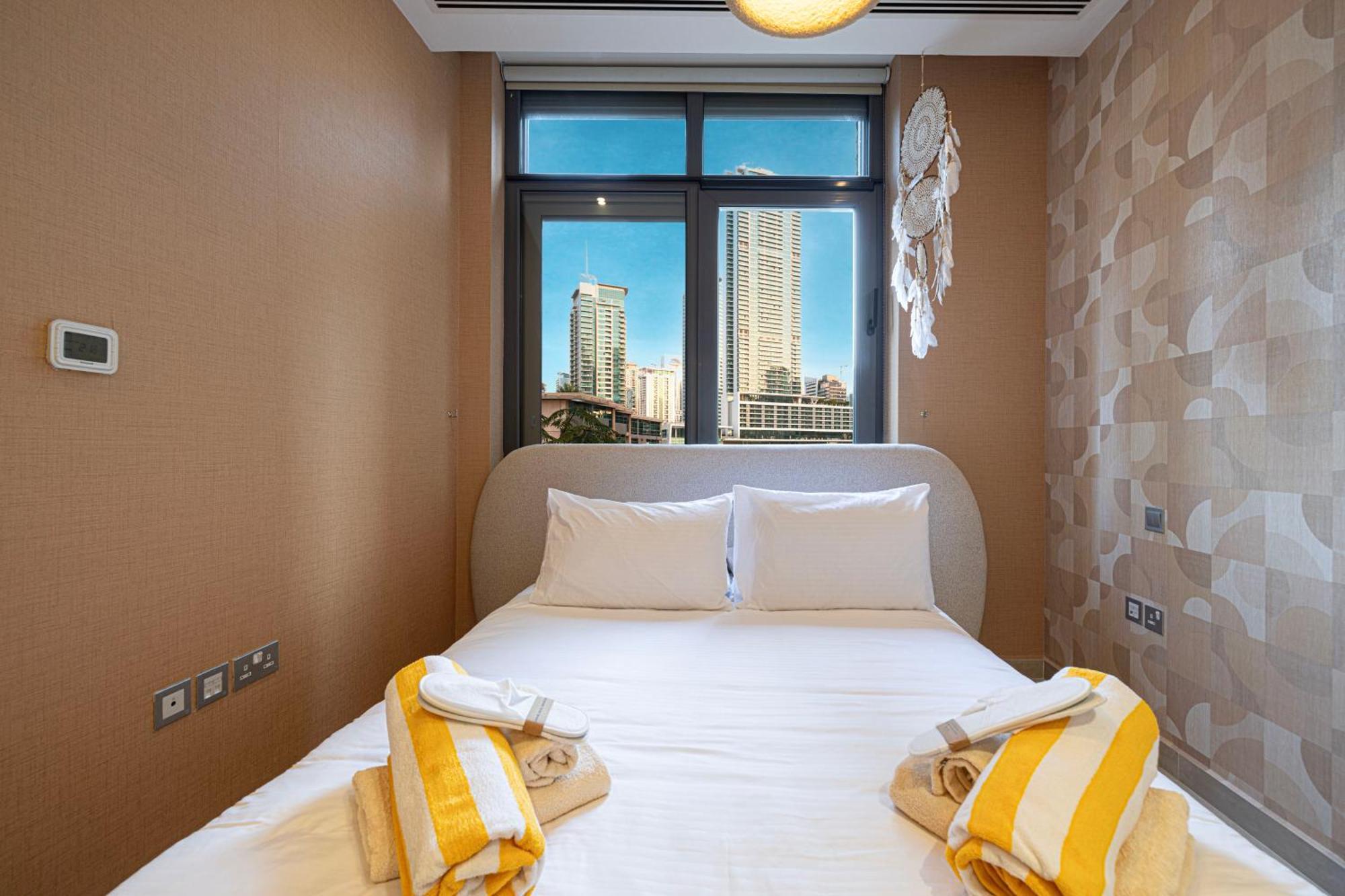 Apartment Koyo In The Heart Of Jbr Beach - 3Bdr Dubai Exteriör bild